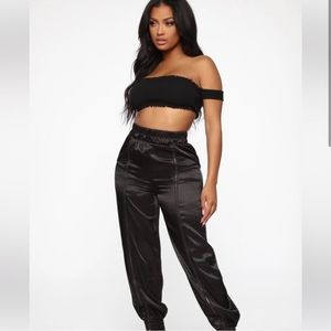 NEW Fashion Nova Black Satin Zip Front Joggers sz Small